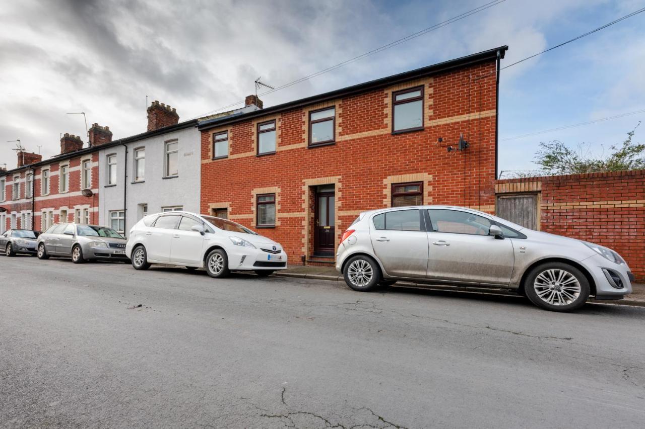 Stayright- 2 Bedroom House, Centrally Located & Close Walk To City Centre Cardiff Esterno foto